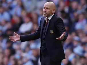 Keane delivers verdict on Ten Hag future after latest defeat