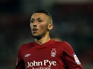 Majewski gives Forest lead