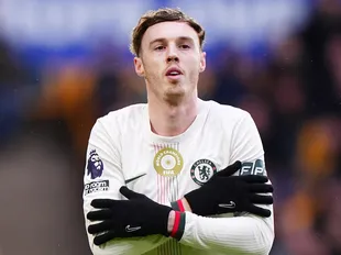 Rosenior provides Cucurella, Palmer updates after win over Hull, talks up "managing" minutes