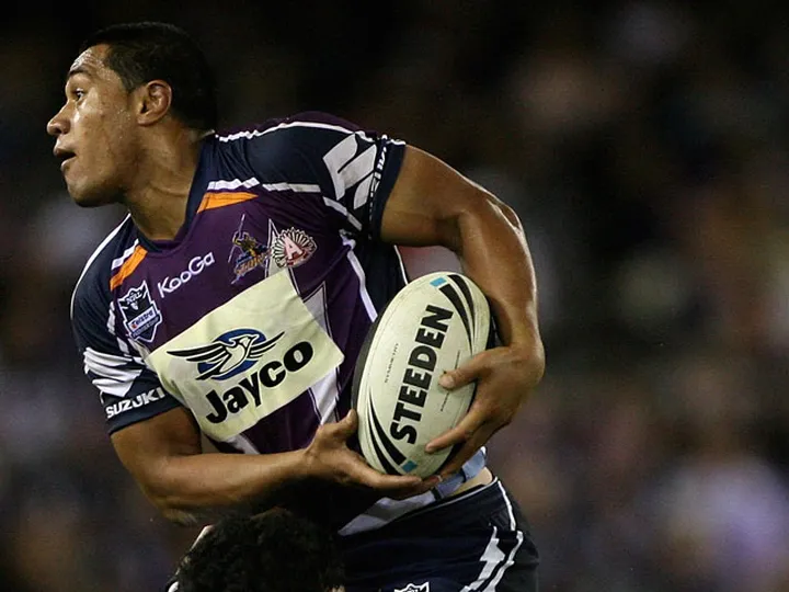 Wigan Warriors sign Willie Isa