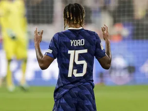 "Convincing" - How French media rated Man United's Yoro in Belgium win