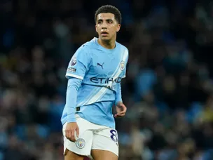 Transfer news and rumours: Lewis to Forest, Dzeko future