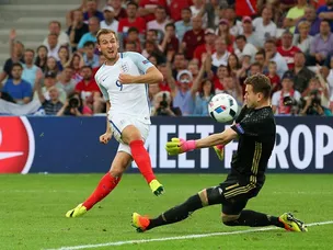 Southgate: 'Kane leads from the front'