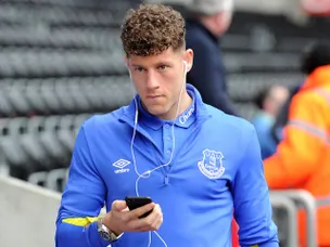 Ross Barkley returns to Everton side