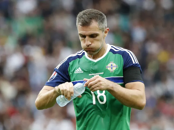 Aaron Hughes "a little bit emotional" in final game as player