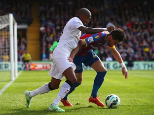 Mata penalty puts Man Utd ahead