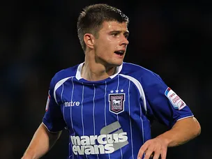 Creswell puts Ipswich in charge