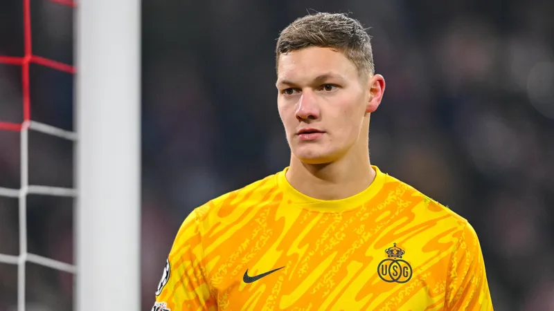 Brighton set to benefit as Ipswich edge towards goalkeeper capture?