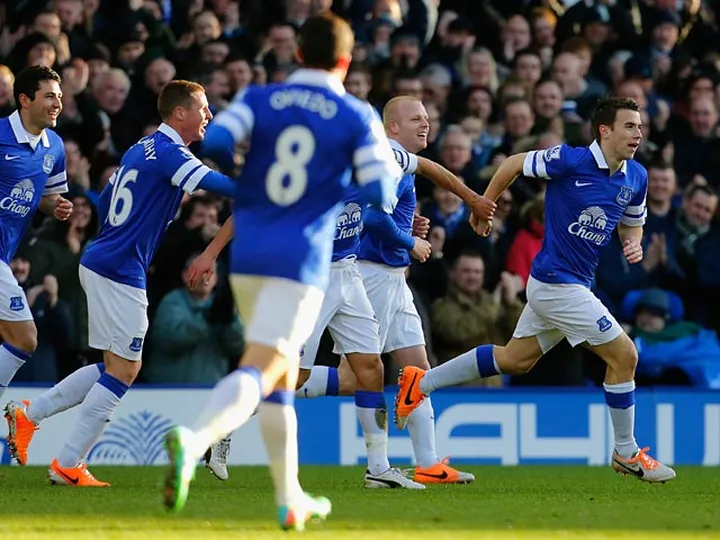 Everton ahead against Southampton