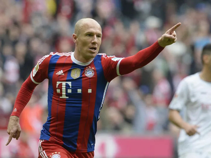 Robben named on Bayern bench