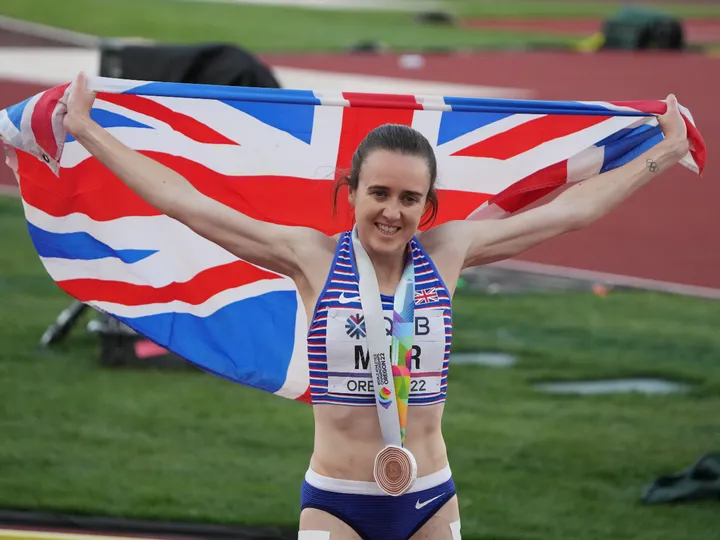 Laura Muir wins 1500m bronze at World Athletics Championships