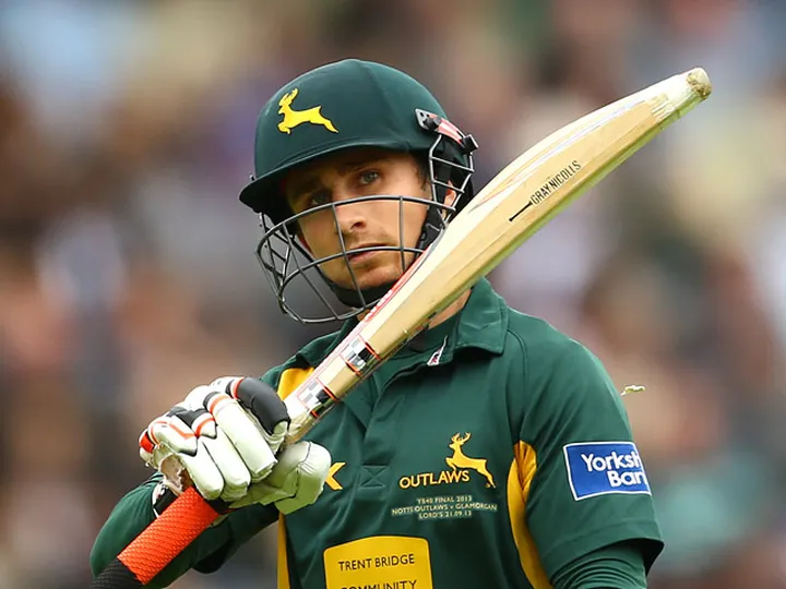 Notts keep knockout hopes alive