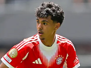 Aznou transfer fee, medical date revealed as Everton ‘agree’ to sign Bayern starlet