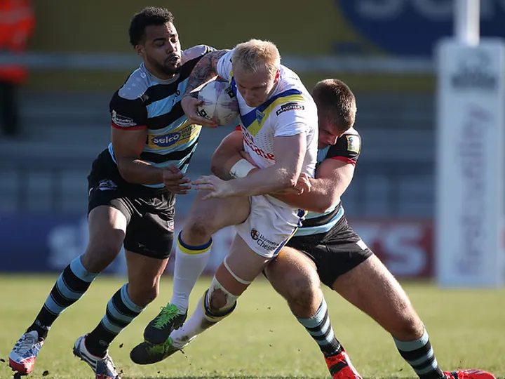 Wolves stage comeback win