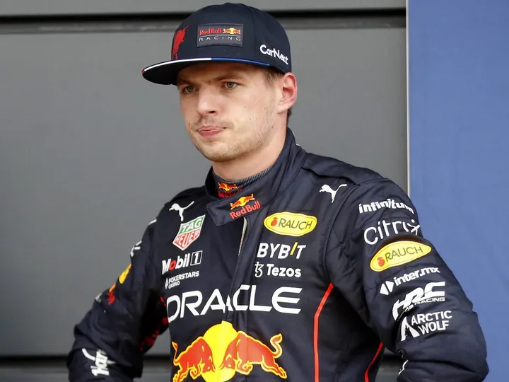 Max Verstappen cruises to sprint win in Austria
