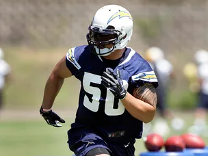 Te'o: 'Chargers shouldn't change approach'