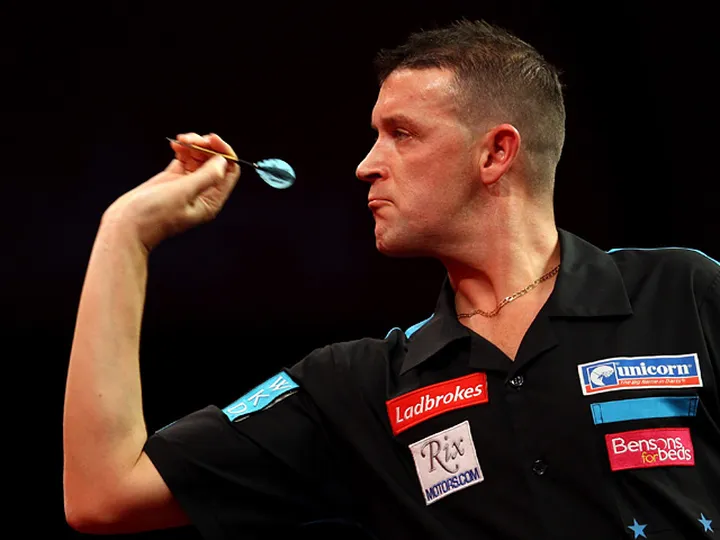 Osborne replaces Santos at World Championship