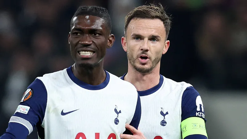 Pictured: Spurs receive second injury boost as 29-year-old back in training
