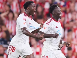 Casemiro replacement: Man Utd offered 'bargain' £21m La Liga-based midfielder
