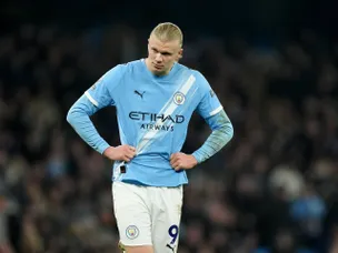 Arsenal given fresh title hope as Man City make major changes to starting lineup for Crystal Palace clash