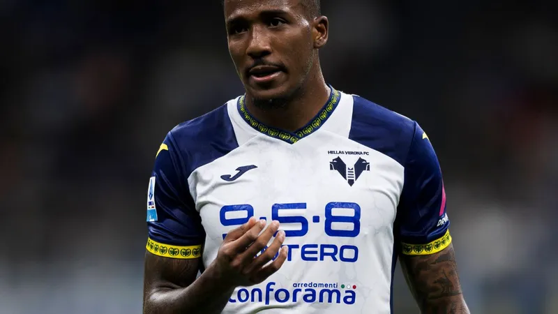 Wolves announce signing of 'fastest player in Serie A', contract length revealed