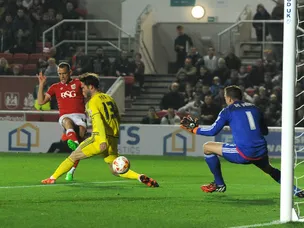 Wilbraham brace puts Bristol City in control