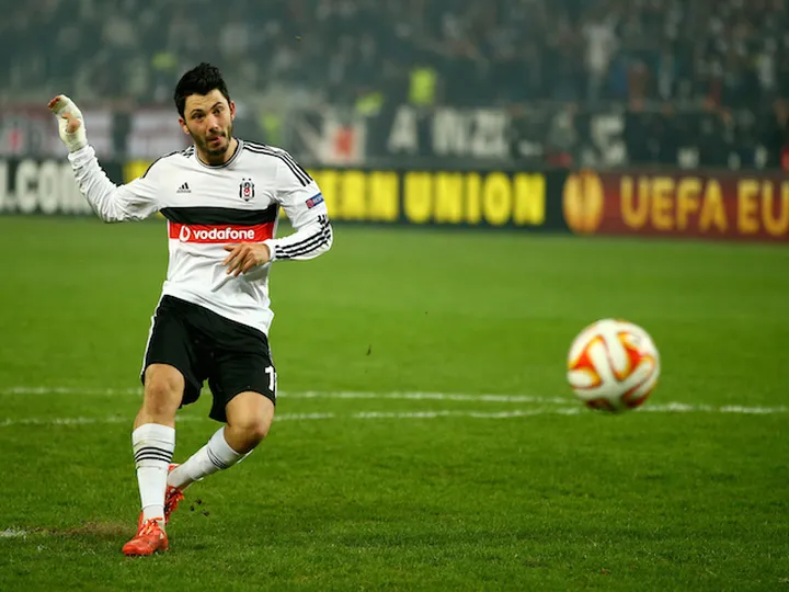 Report: West Ham bid for Tolgay Arslan