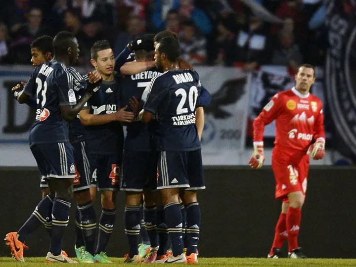 Marseille edge past Evian TG