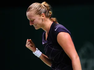 Kvitova battles past Ivanovic in Miami