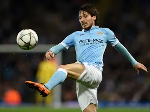 Silva returns to City's starting lineup