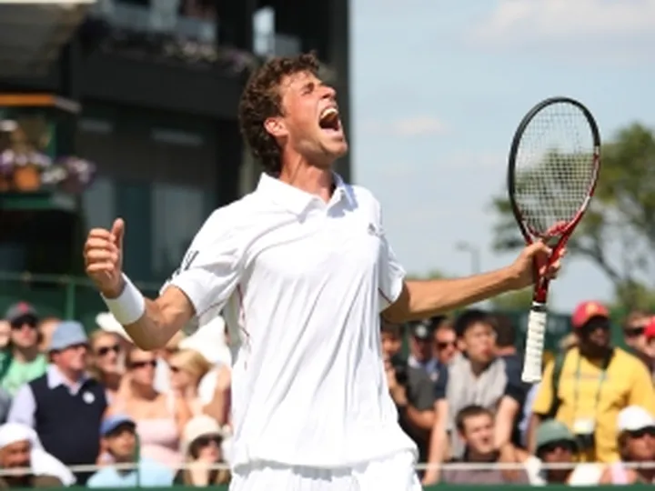 Haase overcomes Bellucci in Monte Carlo