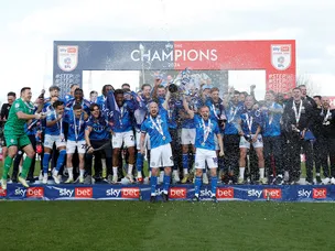 Stockport vs. Cambridge - prediction, team news, lineups
