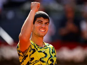 Carlos Alcaraz bests Jan-Lennard Struff to defend Madrid Open title