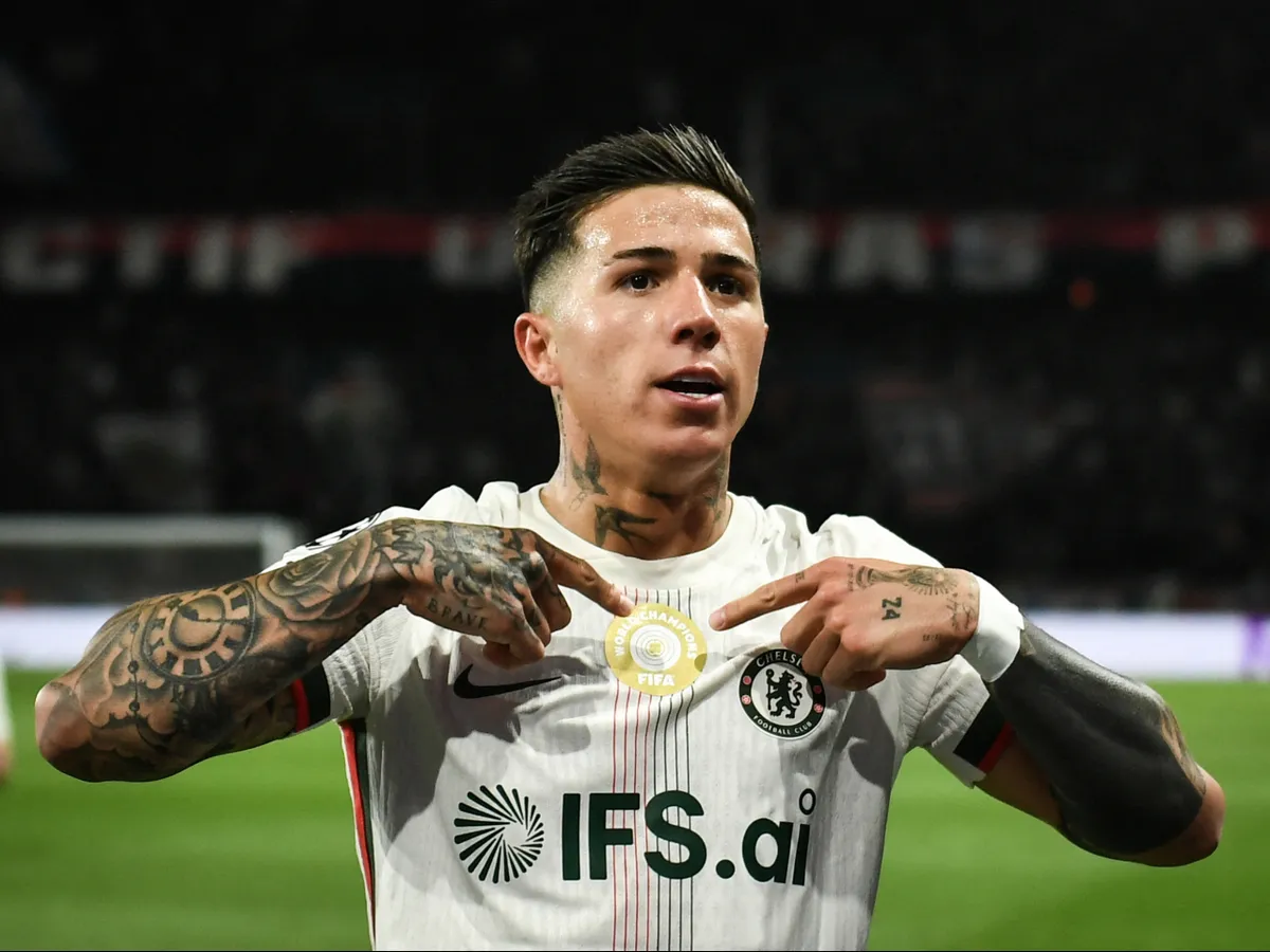 Rosenior reveals new Fernandez-Chelsea conversation in disguised agent dig