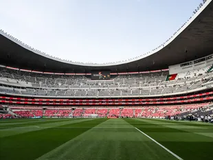 Mexico vs. England: Tension rises ahead of Mexico City showdown
