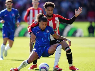Battling Bees: Brentford earn point to dent Chelsea's Champions League hopes