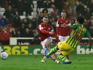 Barnsley hold West Brom in battle between top and bottom
