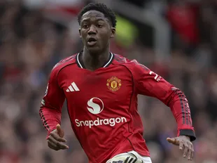 Are you watching Amorim? Mainoo delivers eye-catching performance in derby win