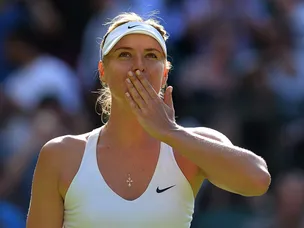 Sharapova races past Hogenkamp