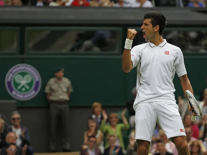 Djokovic breezes into second round
