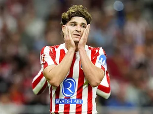 "Neither study nor consider" - Atletico mock Real Madrid over Alvarez transfer statement
