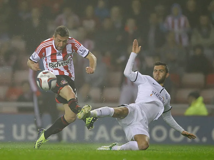 Sunderland through after Peterborough win