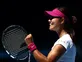 Li Na books quarter-final spot