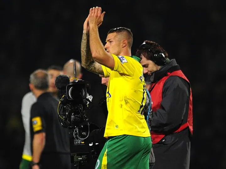 Pilkington doubtful for Norwich's opener