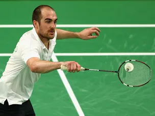 Ireland's Scott Evans eases through