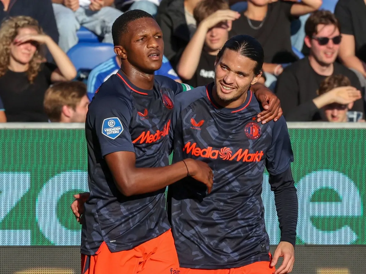 Liverpool transfer news: Reds keeping 'close eye' on in-form right-back target amid Frimpong struggles