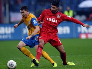Leverkusen make one change