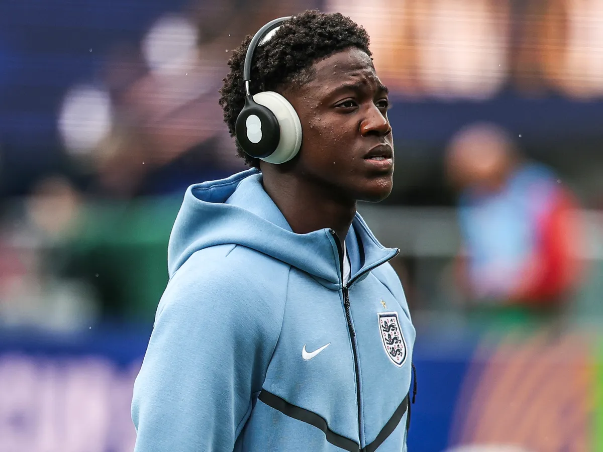 How long Kobbie Mainoo could be out for as Thomas Tuchel issues injury update on Man Utd midfielder