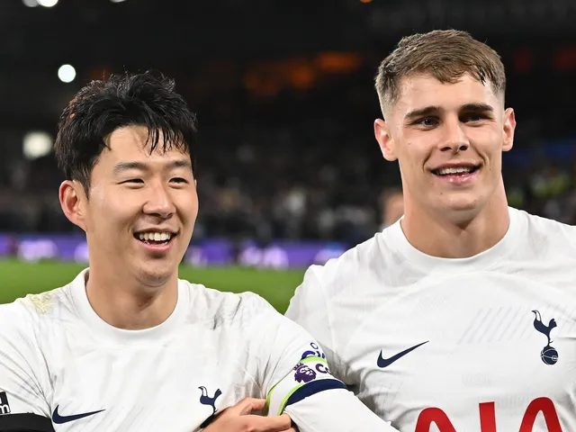 Tottenham Hotspur duo Son Heung-min and Micky van de Ven on October 27, 2023