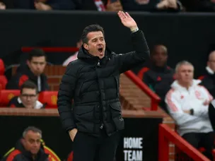 Silva hails Fulham's "strong mentality" after "well-deserved" win at Man Utd